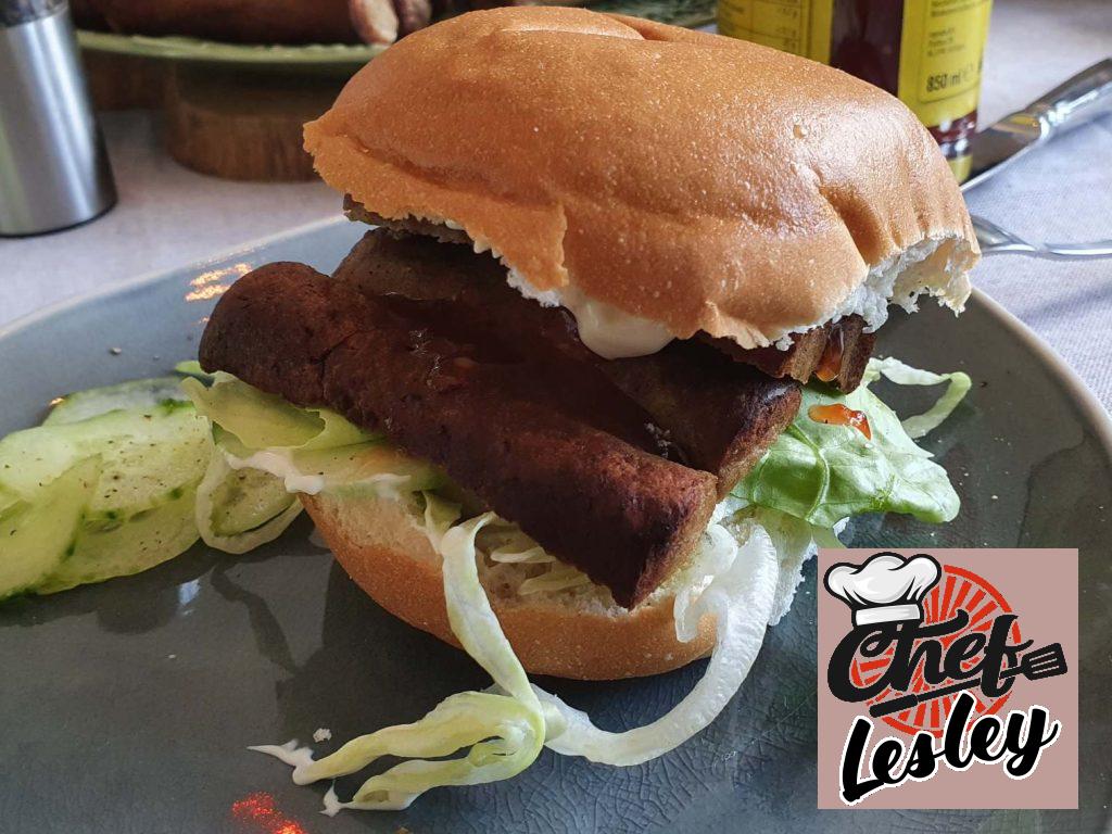 Budget comfortfood: macaroni met frikandel en Broodje Anja