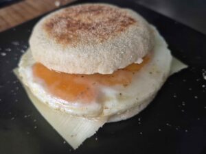 Engelse muffins: Comfortfood als ontbijt en snack