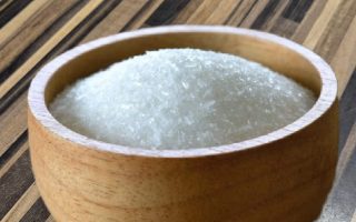 Potje met Vetsin. De Aziatische smaakversterker. In dit artikel lees je alles over Vetsin.